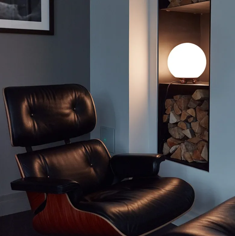 AD 32 Art Déco bordslampa krom/mässing/opalglas