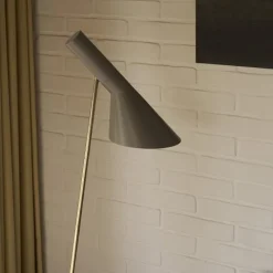 AJ golvlampa warm grey/brass