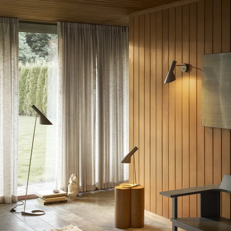 AJ vägglampa grey/brass