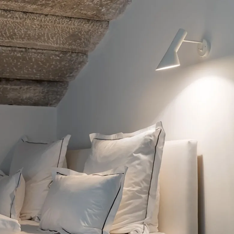 AJ Vägglampa white