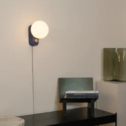 Alumina bord-/vägglampa Sapphire