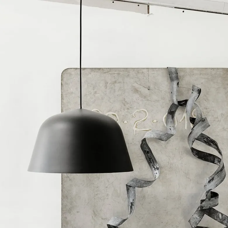 Ambit 40 Taklampa svart
