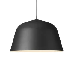 Ambit 40 Taklampa svart