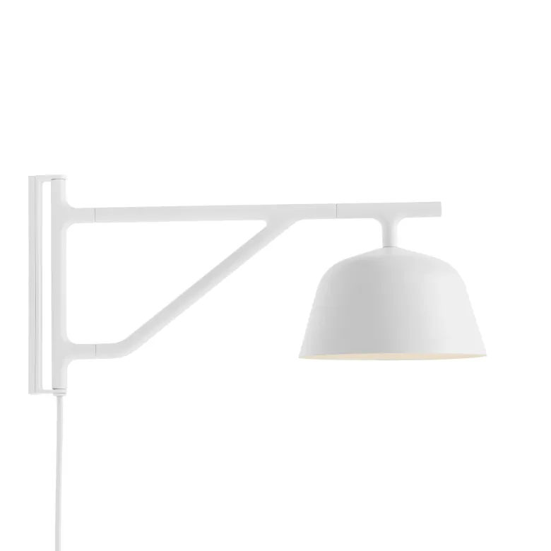 Ambit vägglampa vit