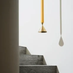 Apollo 79 taklampa honey gold/brass