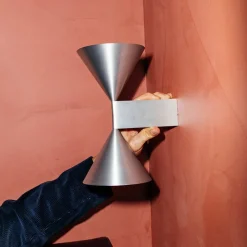 Apollo 24 vägglampa aluminium