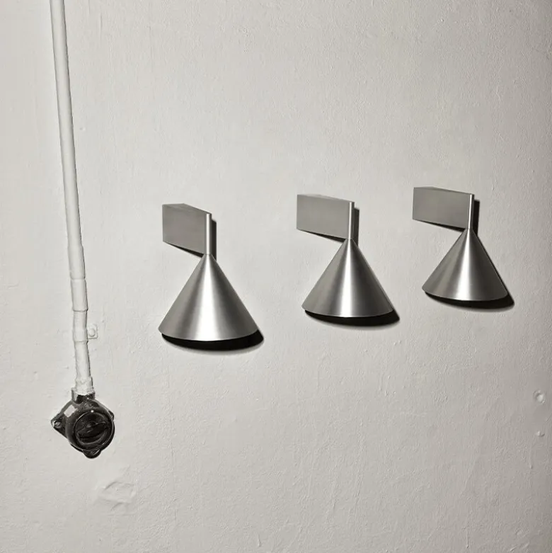 Apollo 14 vägglampa aluminium
