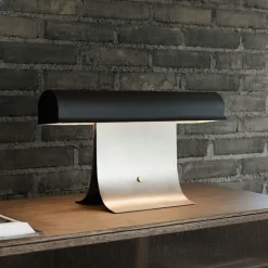 Archive L50 bordslampa svart/stål