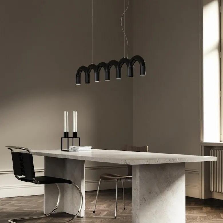 Arch Straight taklampa svart