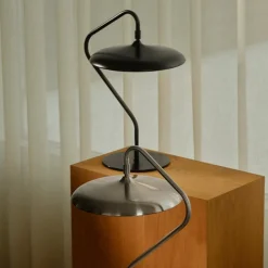Artist bordslampa svart
