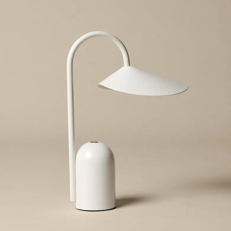 Arum portabel bordslampa vit