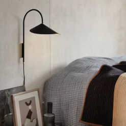 Arum swivel vägglampa svart