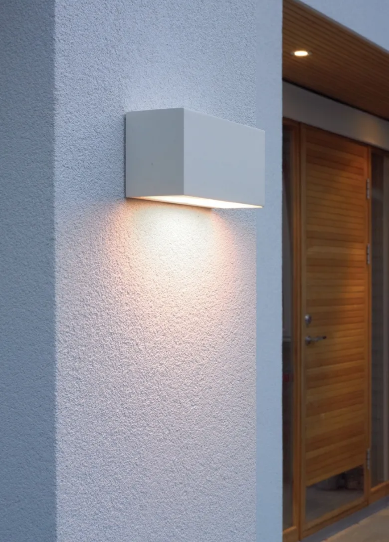 Asker vägglampa vit