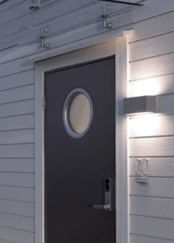 Asker vägglampa vit