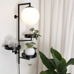 Astoria vägglampa svart