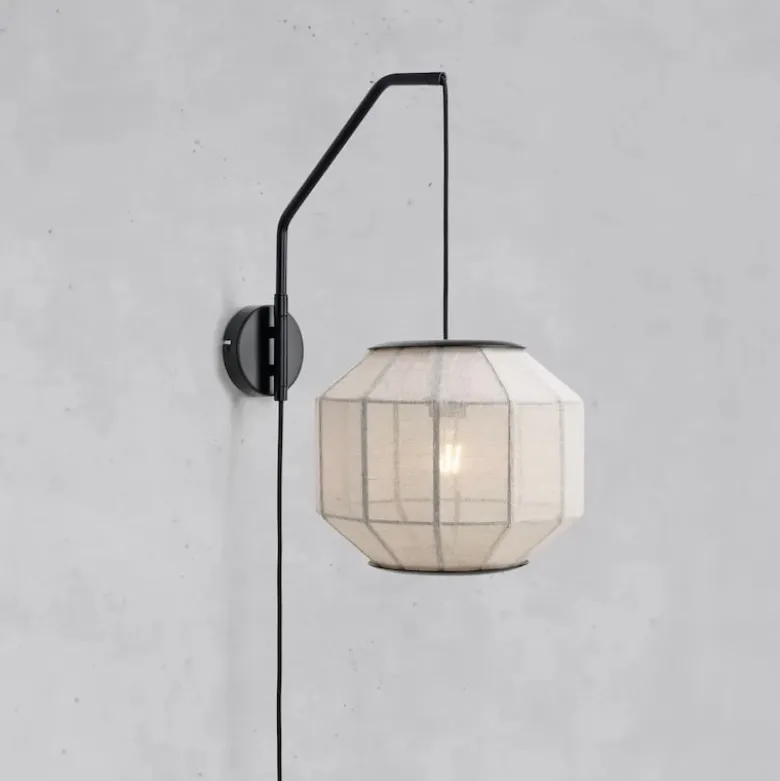 Asuka vägglampa beige/svart