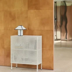 Ava Pyramid 290 bordslampa vit