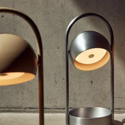Ball portabel bordslampa brushed aluminium