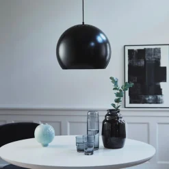 Ball Ø40 taklampa matt black