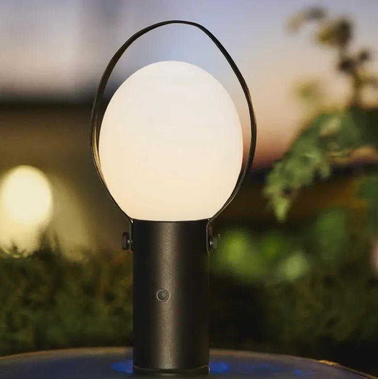Bari bordlampa IP44 Sandsvart