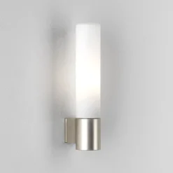 Bari Lampett vägglampa IP44 matt nickel