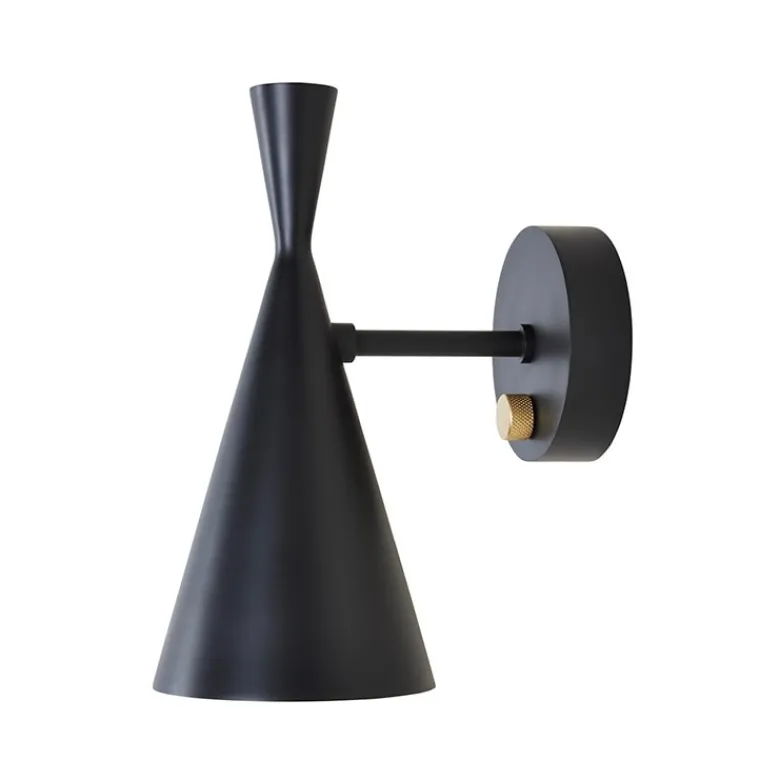 Beat vägglampa svart