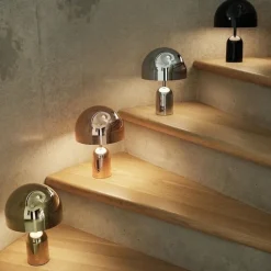 Bell portabel bordslampa guld