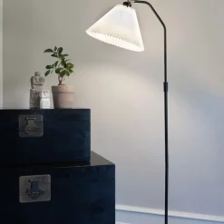 Berlin golvlampa svart