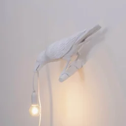 Bird Lamp Looking left vägglampa vit