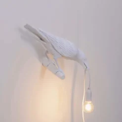 Bird Lamp looking right outdoor vägglampa vit