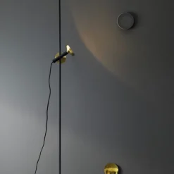 Blend 150 Floor lamp Jet black, brass