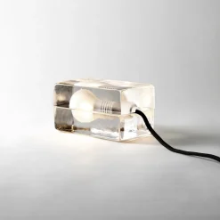 Block lamp bordslampa svart sladd