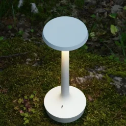 Bon jour Unplugged Almost White