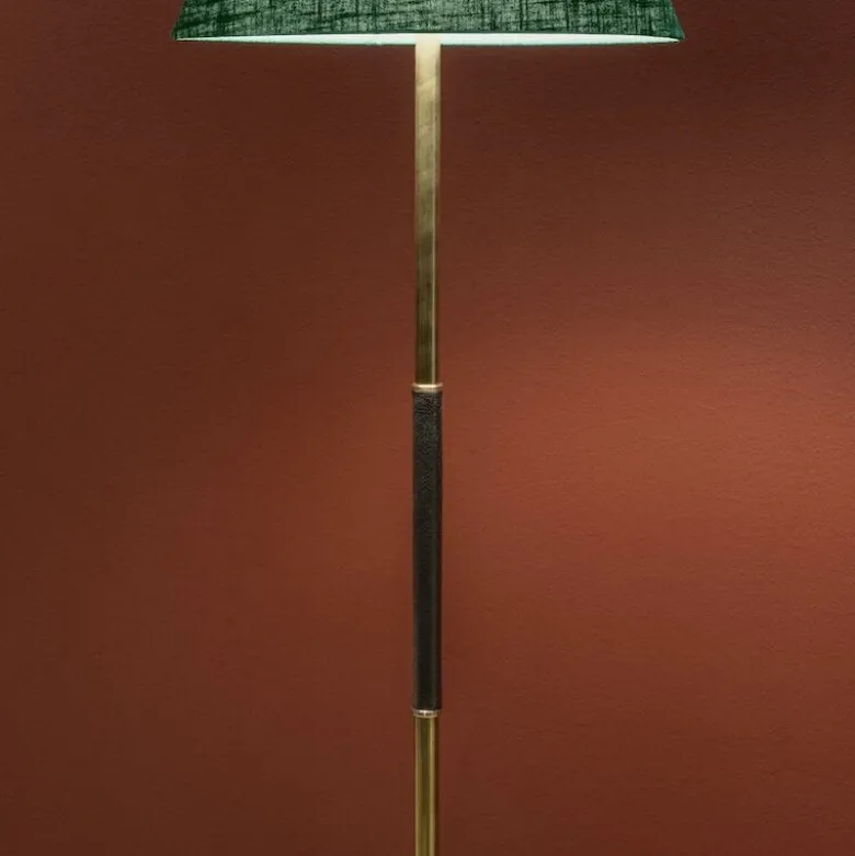 Bow liten golvlampa rå mässing/emerald green