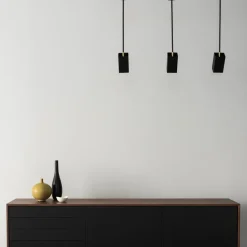 Box taklampa svart