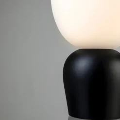 Buddy bordslampa svart/opal