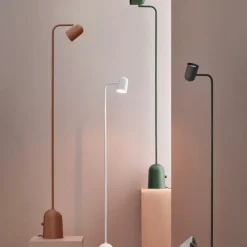 Buddy golvlampa mörk grå