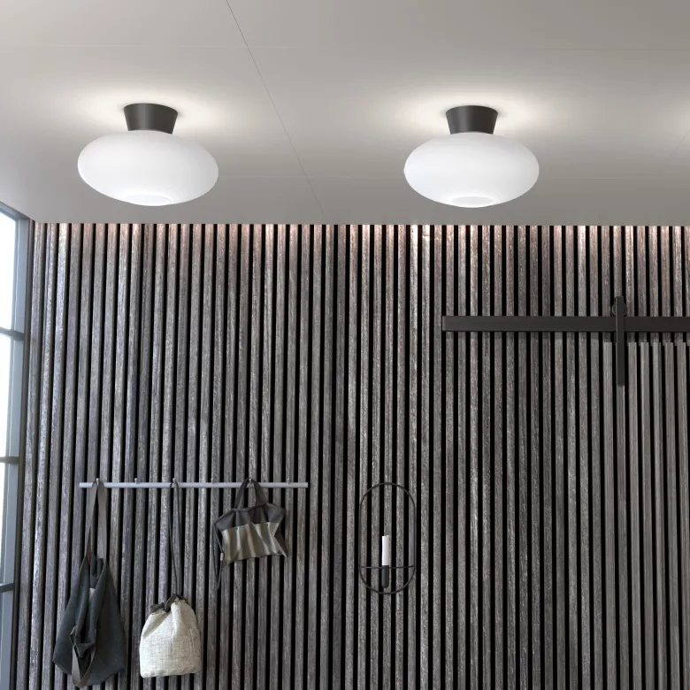 Bullo XL Plafond Ø38 Mattsvart/Opalglas