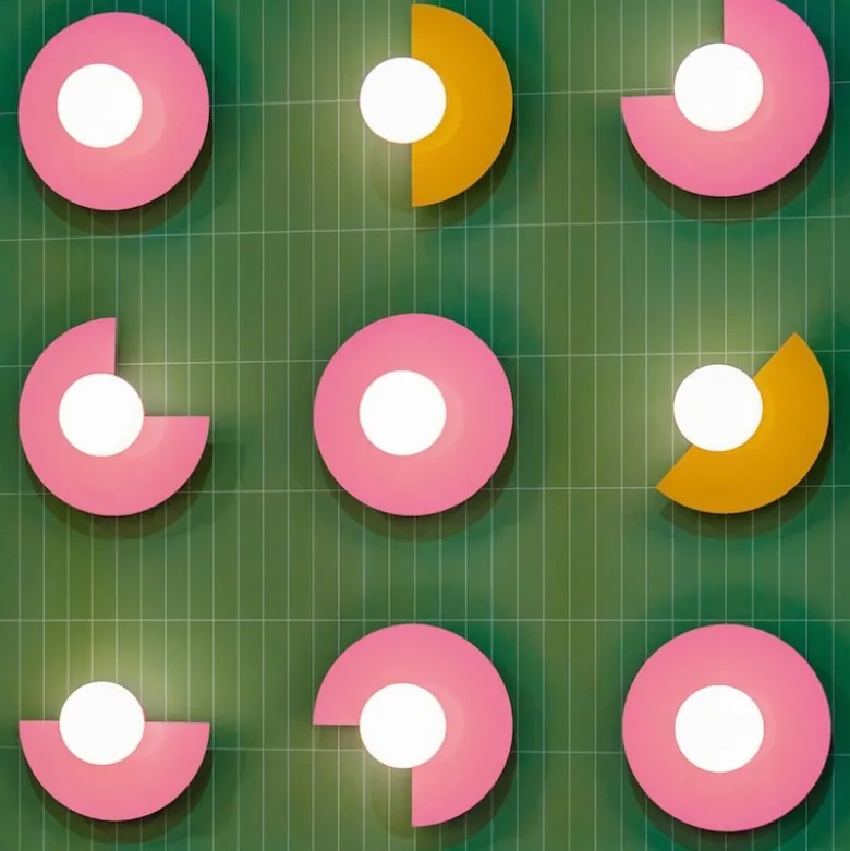 Candy big circle 180 L vägglampa Sandcastle Ochre