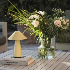 Cannes portabel bordslampa Havregul IP44
