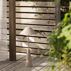 Cannes Portabel Golvlampa Mud IP54