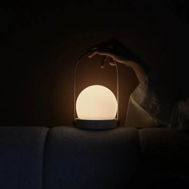 Carrie portabel bordslampa IP44 linen blue/leather