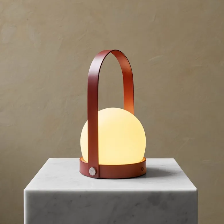 Carrie portabel bordslampa roströd