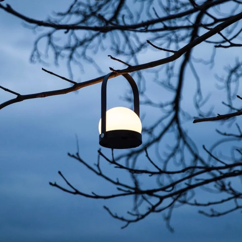 Carrie portabel bordslampa svart