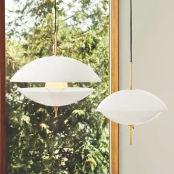 Clam Ø44 taklampa opal, mässing