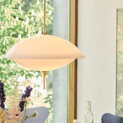 Clam Ø55 taklampa opal, mässing
