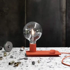 Control bordslampa dusty red