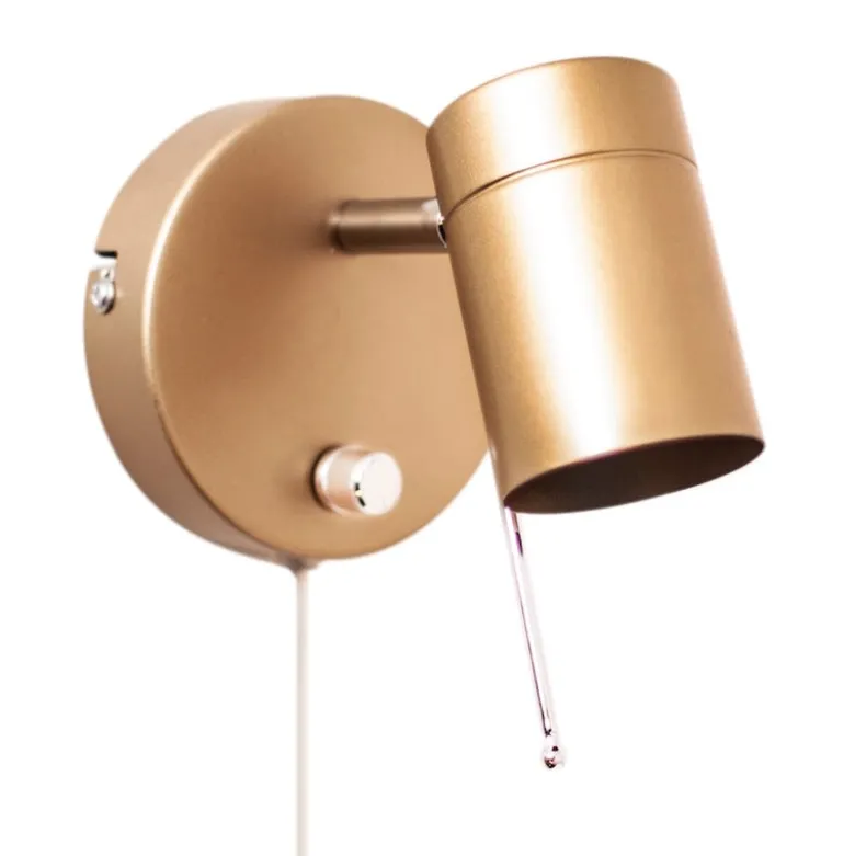 Correct vägglampa Guld