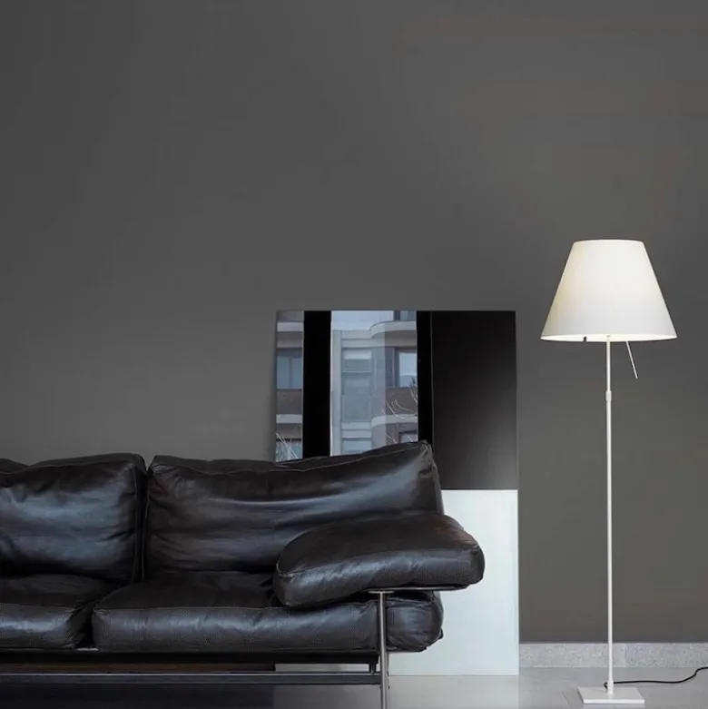 Costanza D13 tc Golvlampa Aluminium vit skärm