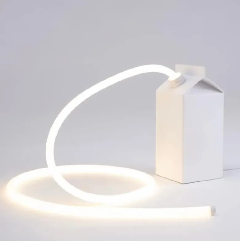 Daily Glow Milk bordslampa